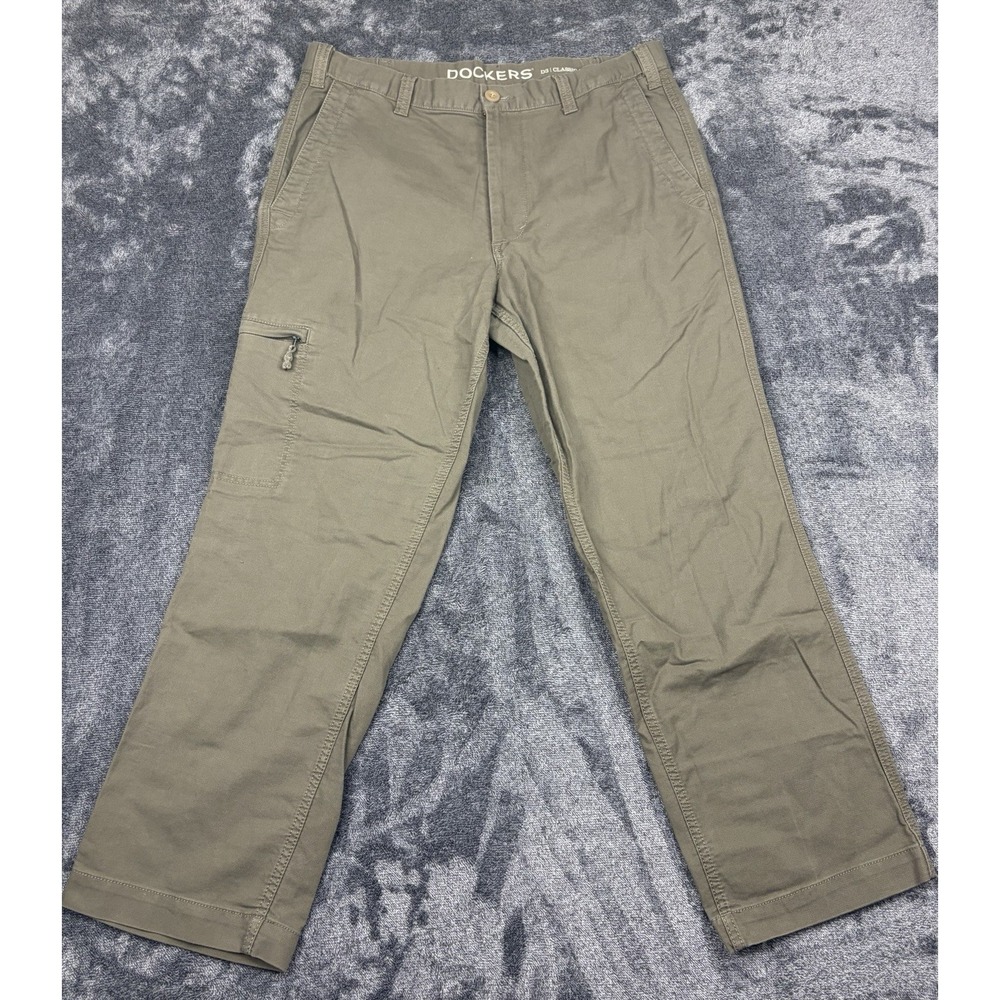 Docker's D3 Classic Fit Green Pants Men's Size 36x30